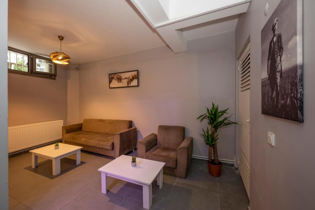Taksim Square Hostel اسطنبول المظهر الخارجي الصورة